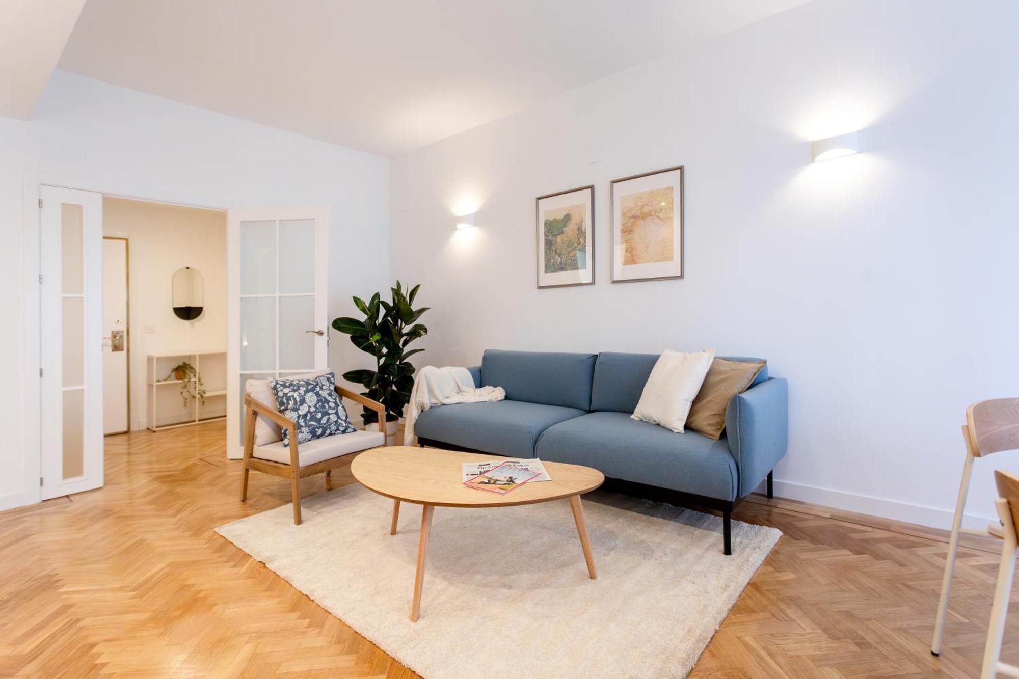 Apartamento Claraval - Con Despacho En Chamberi, *